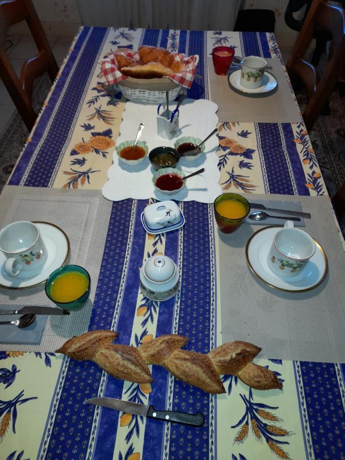 Chez Charlotte Et Michel Διαμέρισμα Brassac  Εξωτερικό φωτογραφία